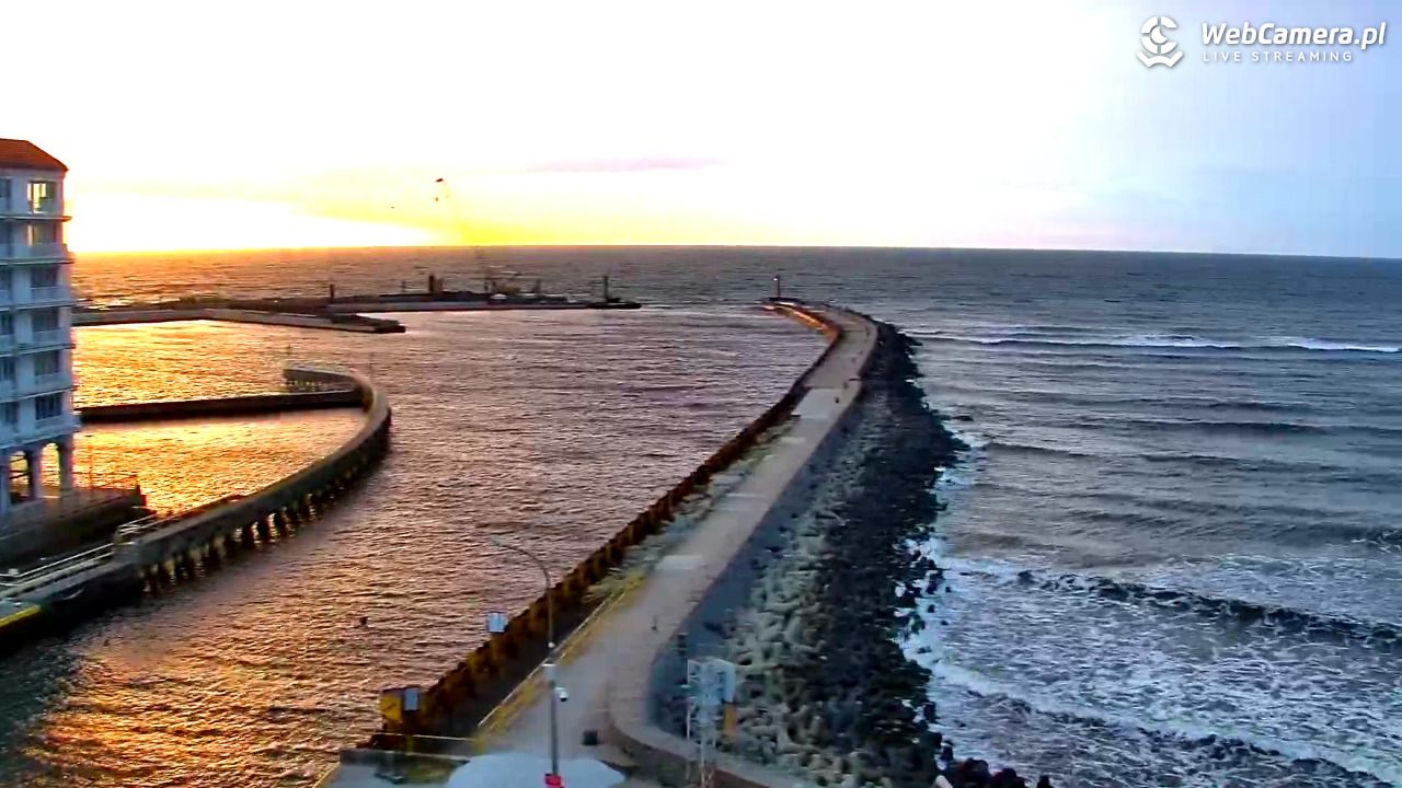 DARŁOWO - widok z latarni morskiej - 25 marzec 2026, 17:57