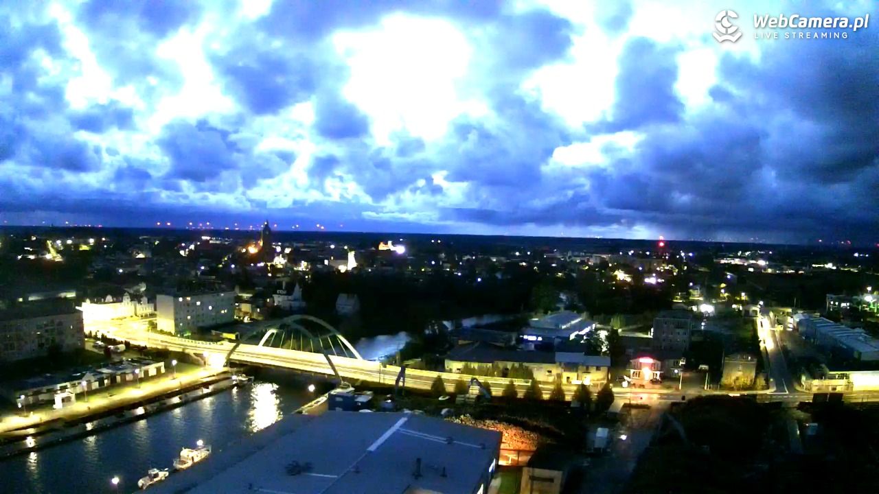 Darłowo - widok na miasto panorama - 18 październik 2025, 06:46