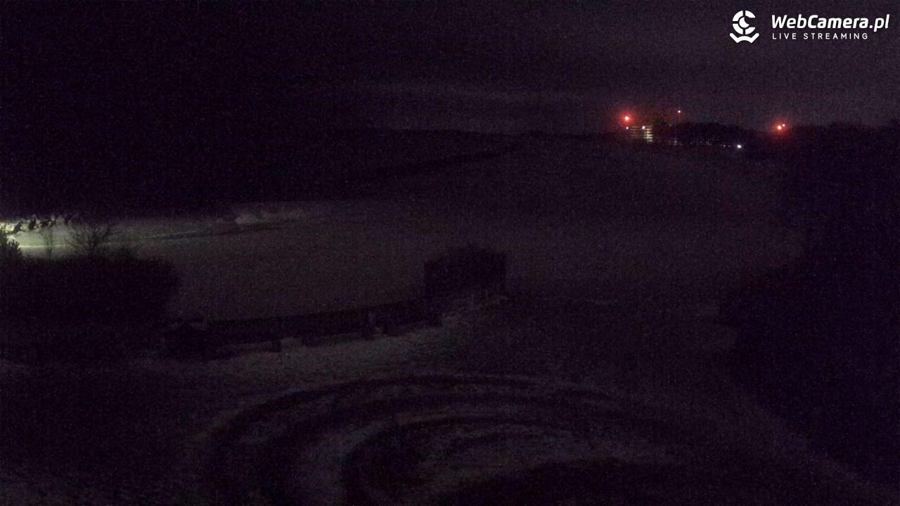 DARŁOWO - widok na plażę wschodnią - 15 styczeń 2026, 22:40