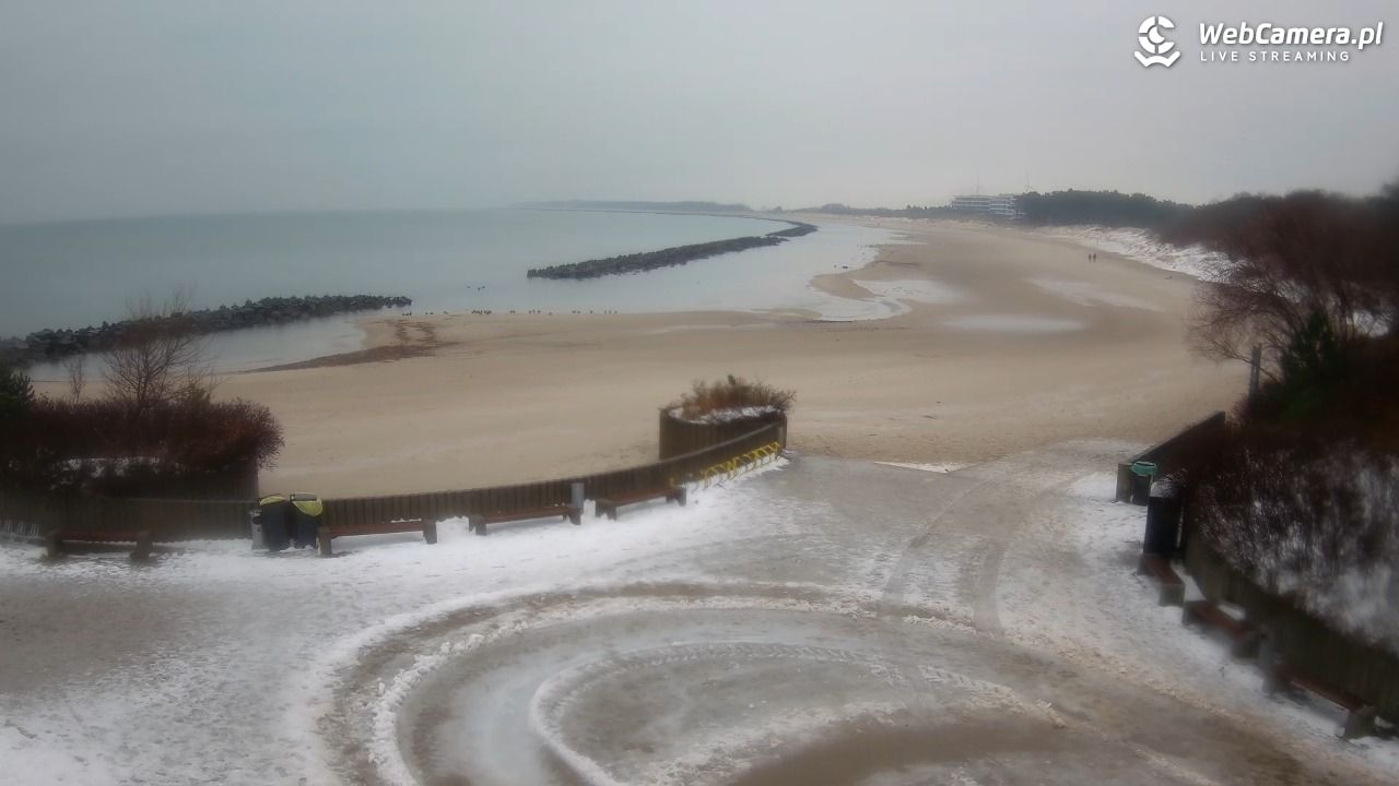 DARŁOWO - widok na plażę wschodnią - 14 styczeń 2026, 13:31
