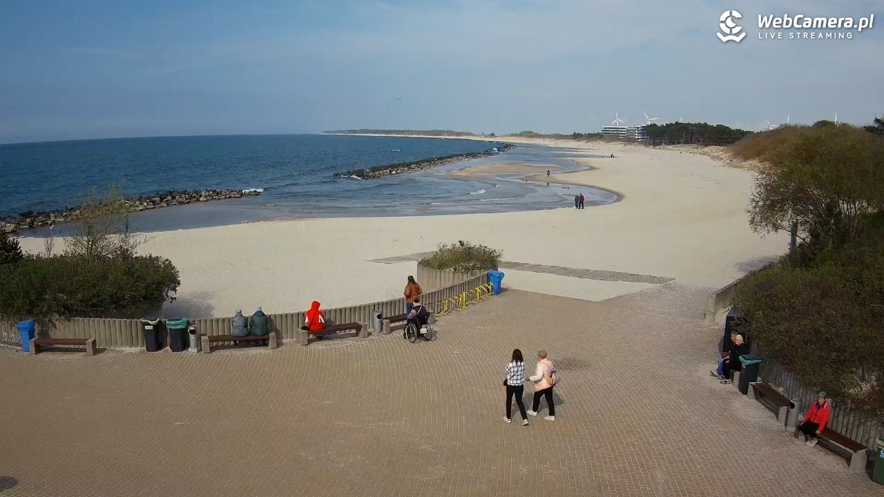 DARŁOWO - widok na plażę wschodnią - 04 maj 2026, 15:45