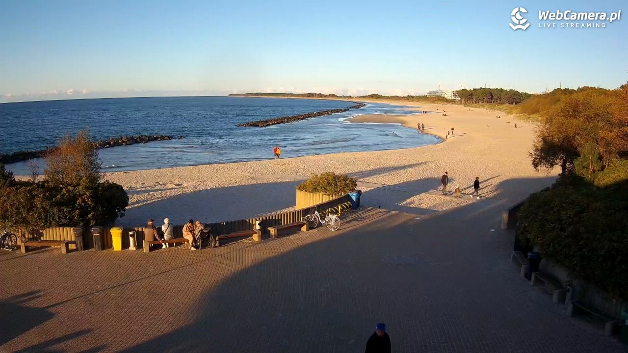 DARŁOWO - widok na plażę wschodnią - 28 wresień 2025, 17:44