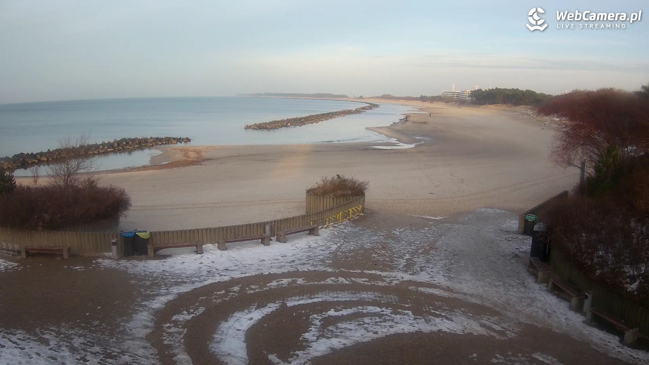 DARŁOWO - widok na plażę wschodnią - 16 styczeń 2026, 15:05