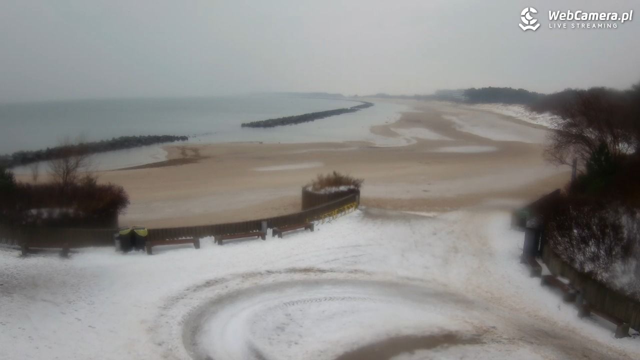 DARŁOWO - widok na plażę wschodnią - 14 styczeń 2026, 09:40