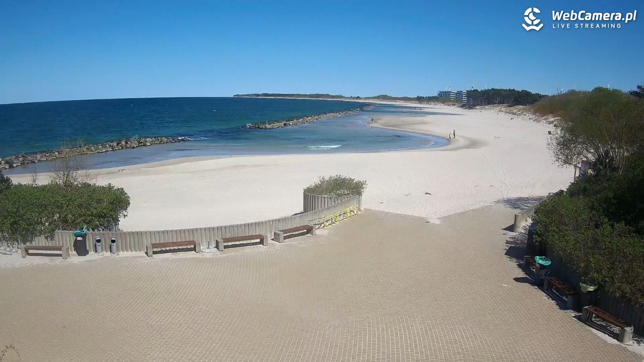 DARŁOWO - widok na plażę wschodnią - 26 kwiecień 2025, 13:24