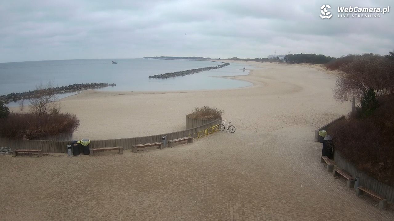 DARŁOWO - widok na plażę wschodnią - 16 marzec 2026, 10:06