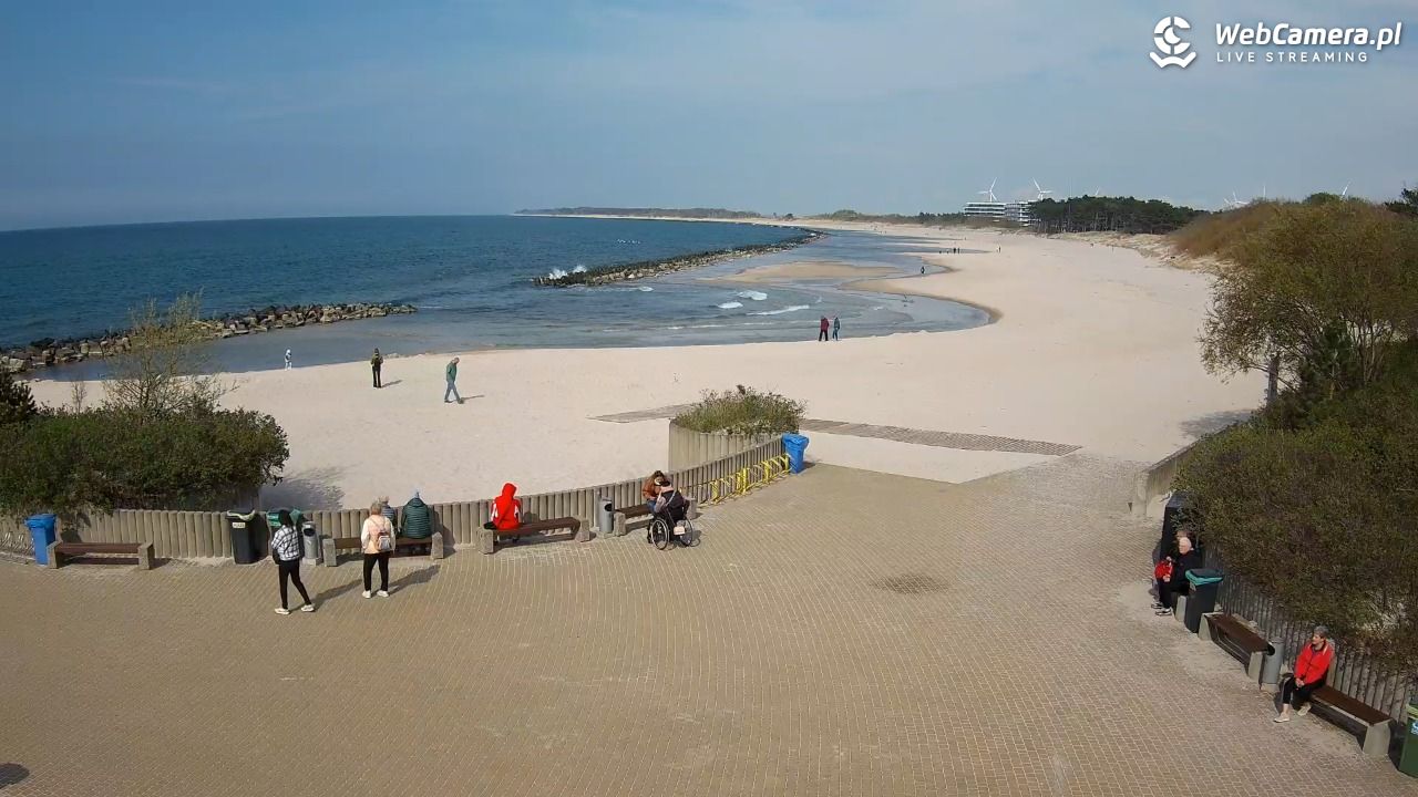 DARŁOWO - widok na plażę wschodnią - 04 maj 2026, 15:45