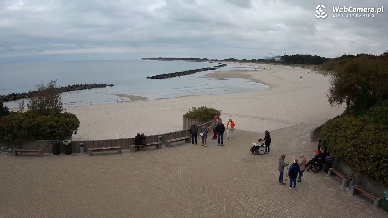 DARŁOWO - widok na plażę wschodnią - 30 wresień 2025, 11:50