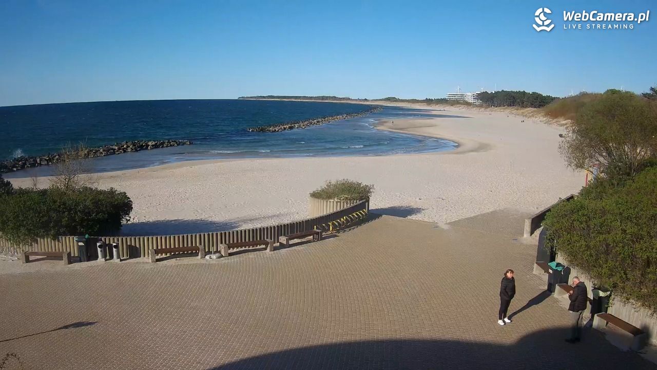 DARŁOWO - widok na plażę wschodnią - 26 kwiecień 2025, 17:51