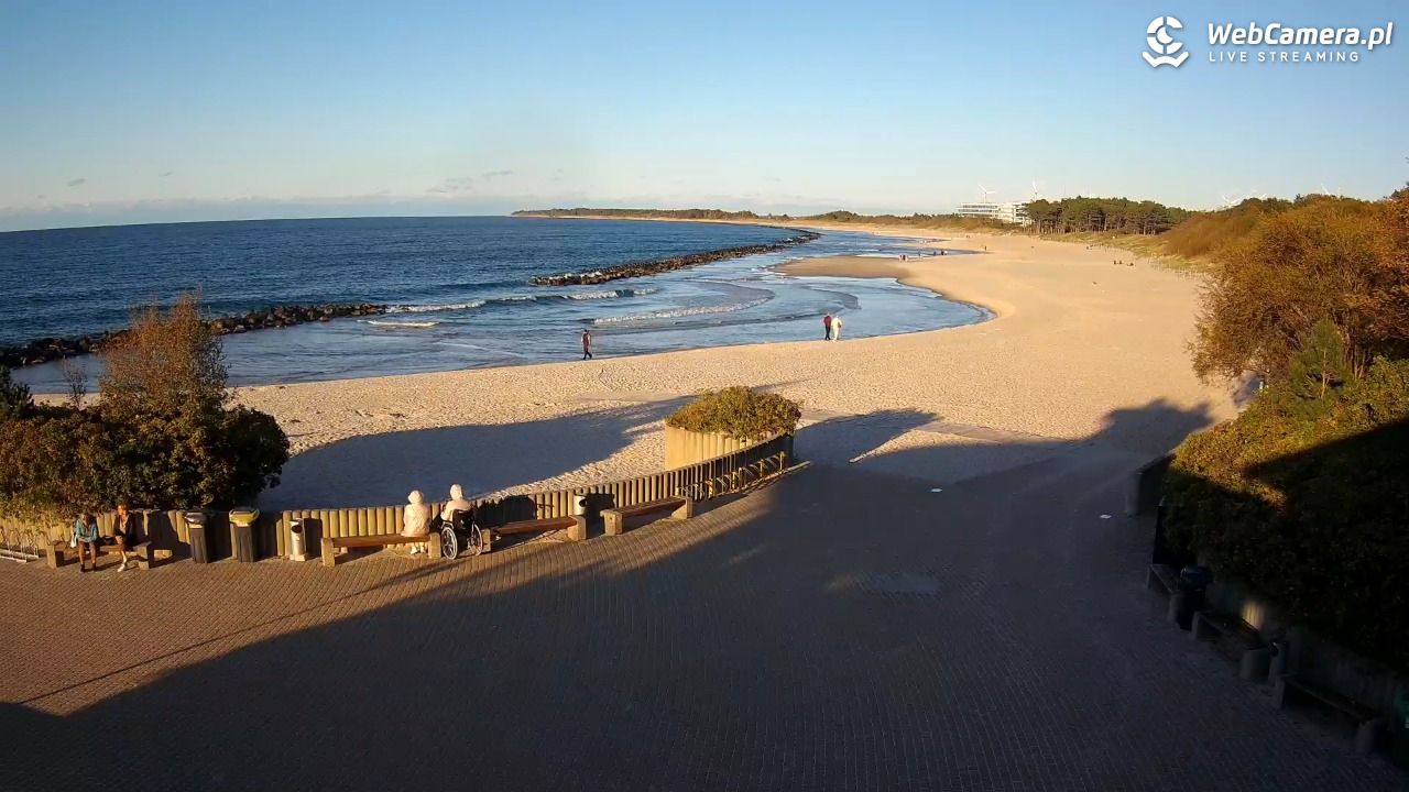 DARŁOWO - widok na plażę wschodnią - 29 wresień 2025, 17:23