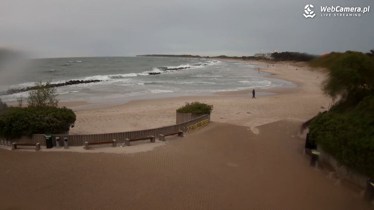 DARŁOWO - widok na plażę wschodnią - 16 maj 2025, 21:08