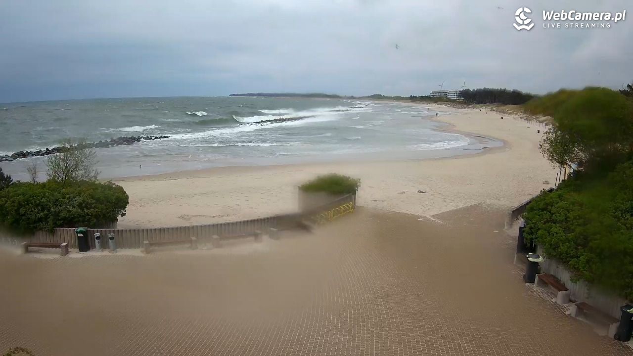 DARŁOWO - widok na plażę wschodnią - 15 maj 2025, 18:07