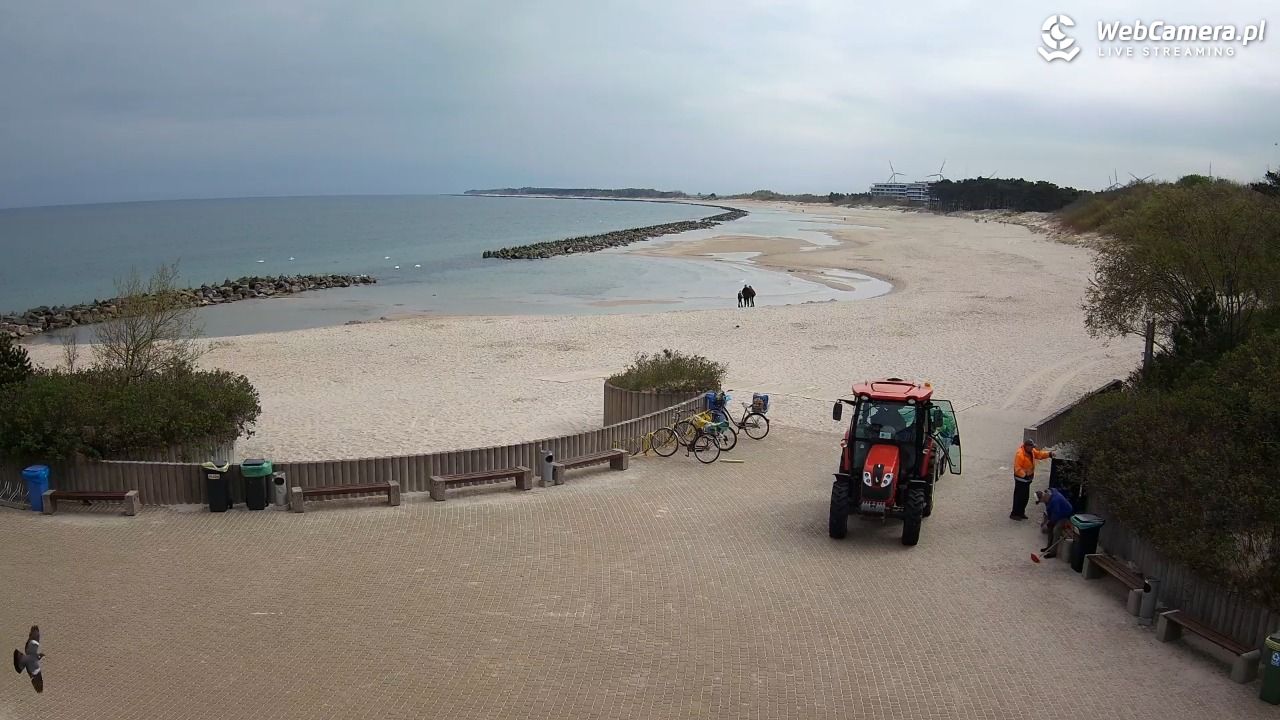 DARŁOWO - widok na plażę wschodnią - 04 maj 2026, 09:24