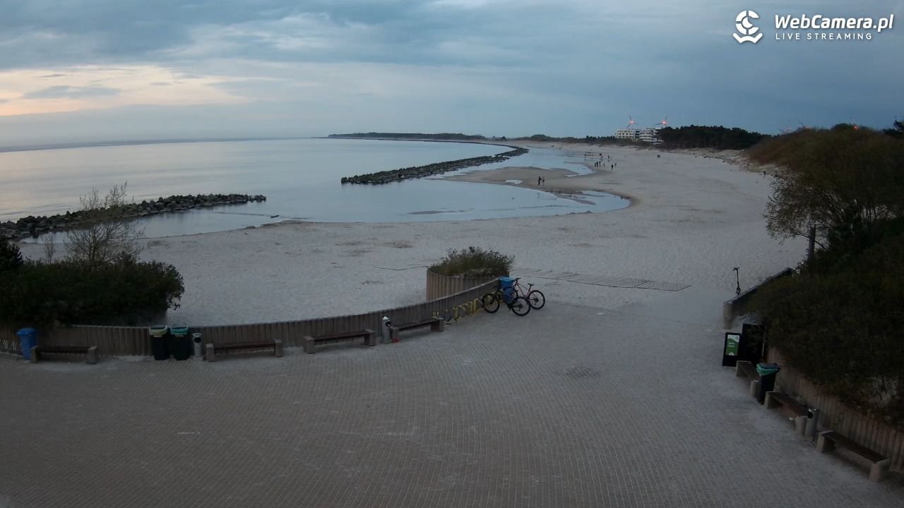 DARŁOWO - widok na plażę wschodnią - 03 maj 2026, 20:55