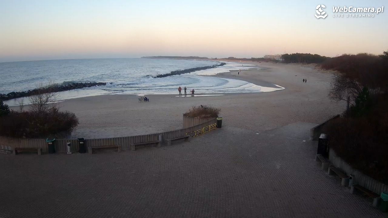 DARŁOWO - widok na plażę wschodnią - 01 grudzień 2025, 15:18
