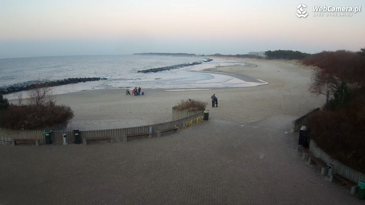 DARŁOWO - widok na plażę wschodnią - 01 grudzień 2025, 15:38