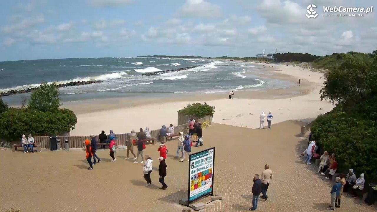 DARŁOWO - widok na plażę wschodnią - 09 czerwiec 2025, 12:04