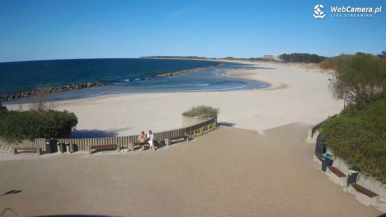 DARŁOWO - widok na plażę wschodnią - 26 kwiecień 2025, 17:04