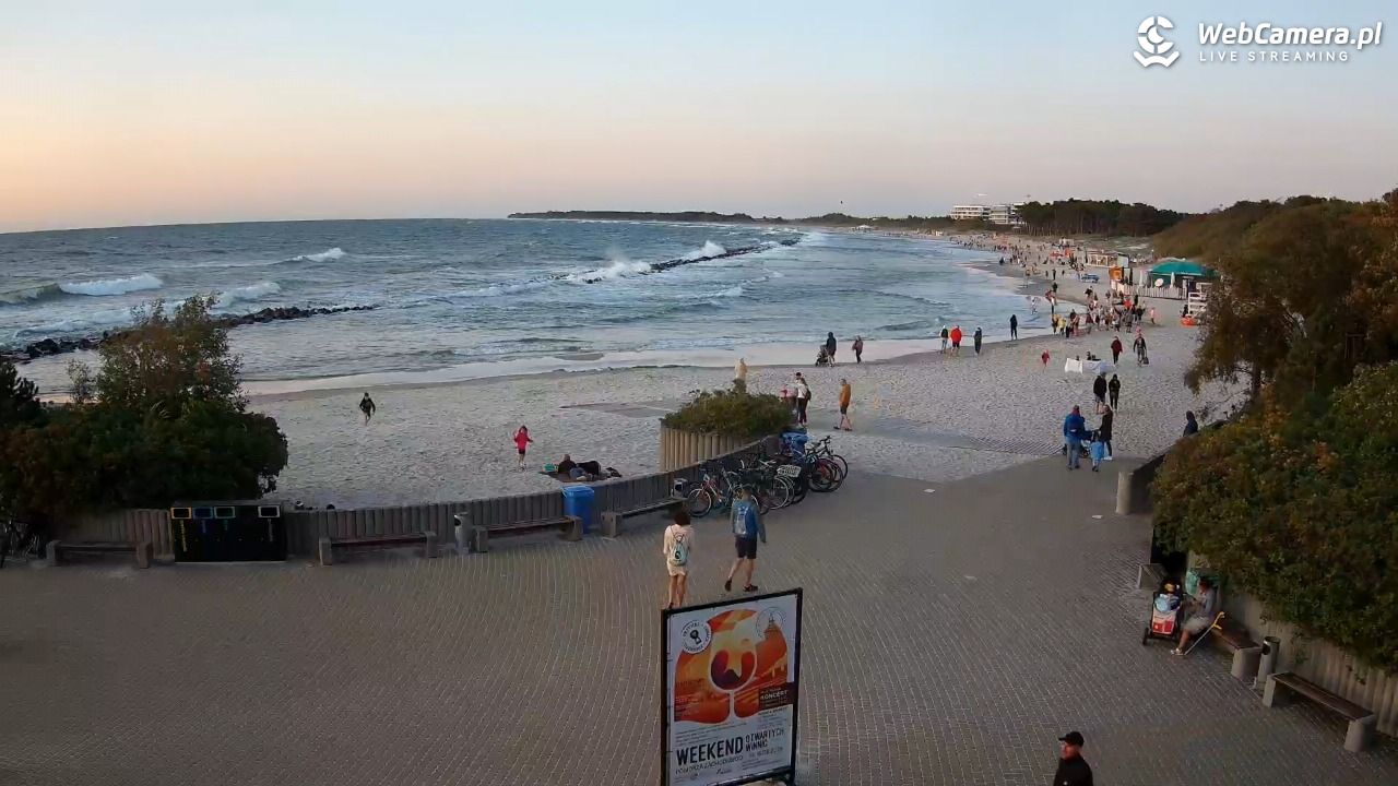 DARŁOWO - widok na plażę wschodnią - 11 sierpień 2026, 20:32