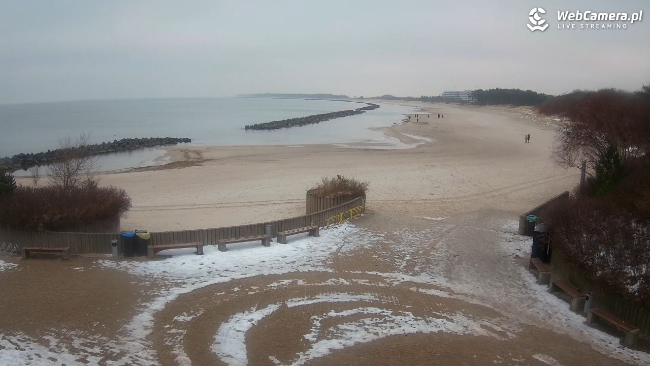 DARŁOWO - widok na plażę wschodnią - 17 styczeń 2026, 10:39