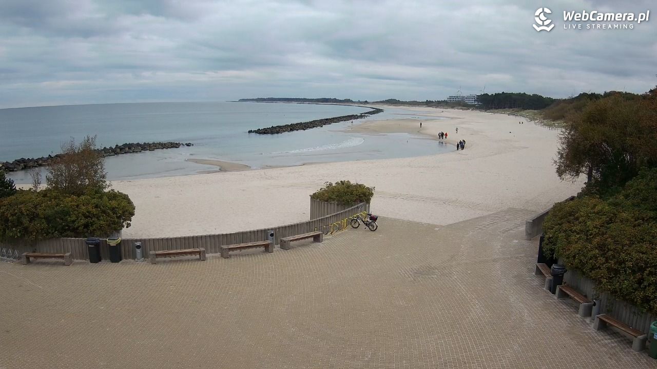 DARŁOWO - widok na plażę wschodnią - 30 wresień 2025, 09:33