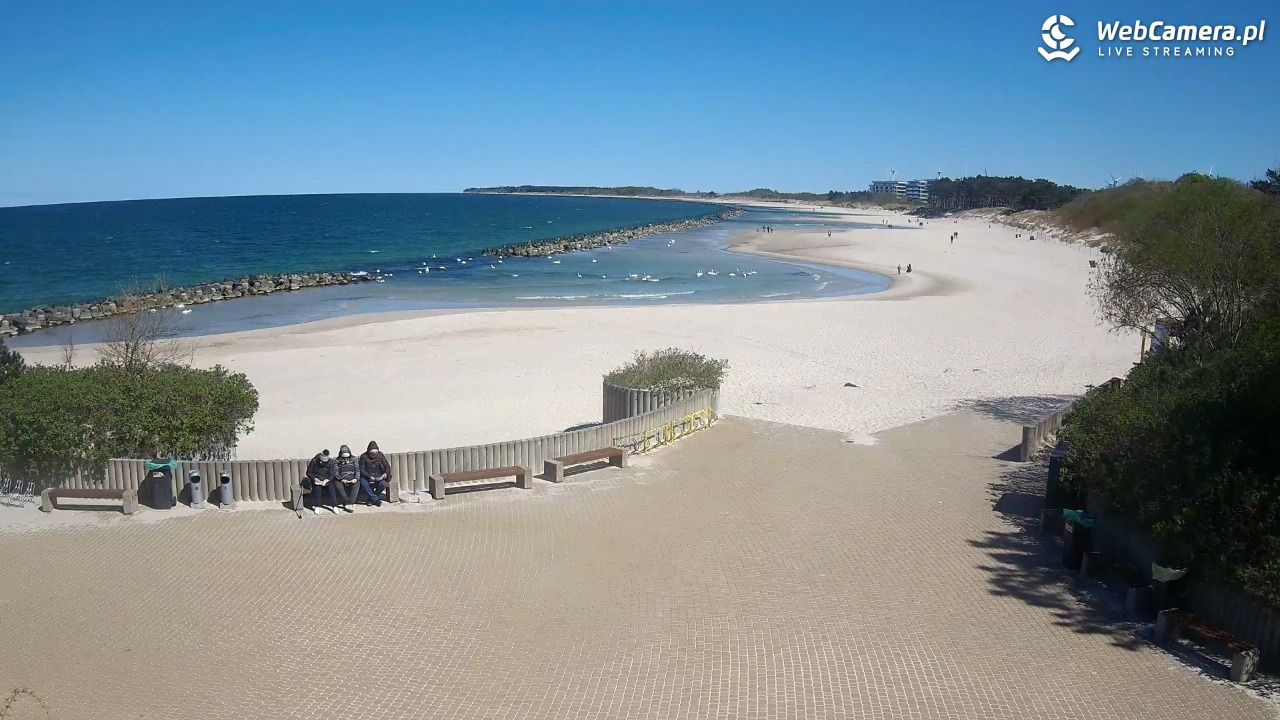 DARŁOWO - widok na plażę wschodnią - 26 kwiecień 2025, 12:25