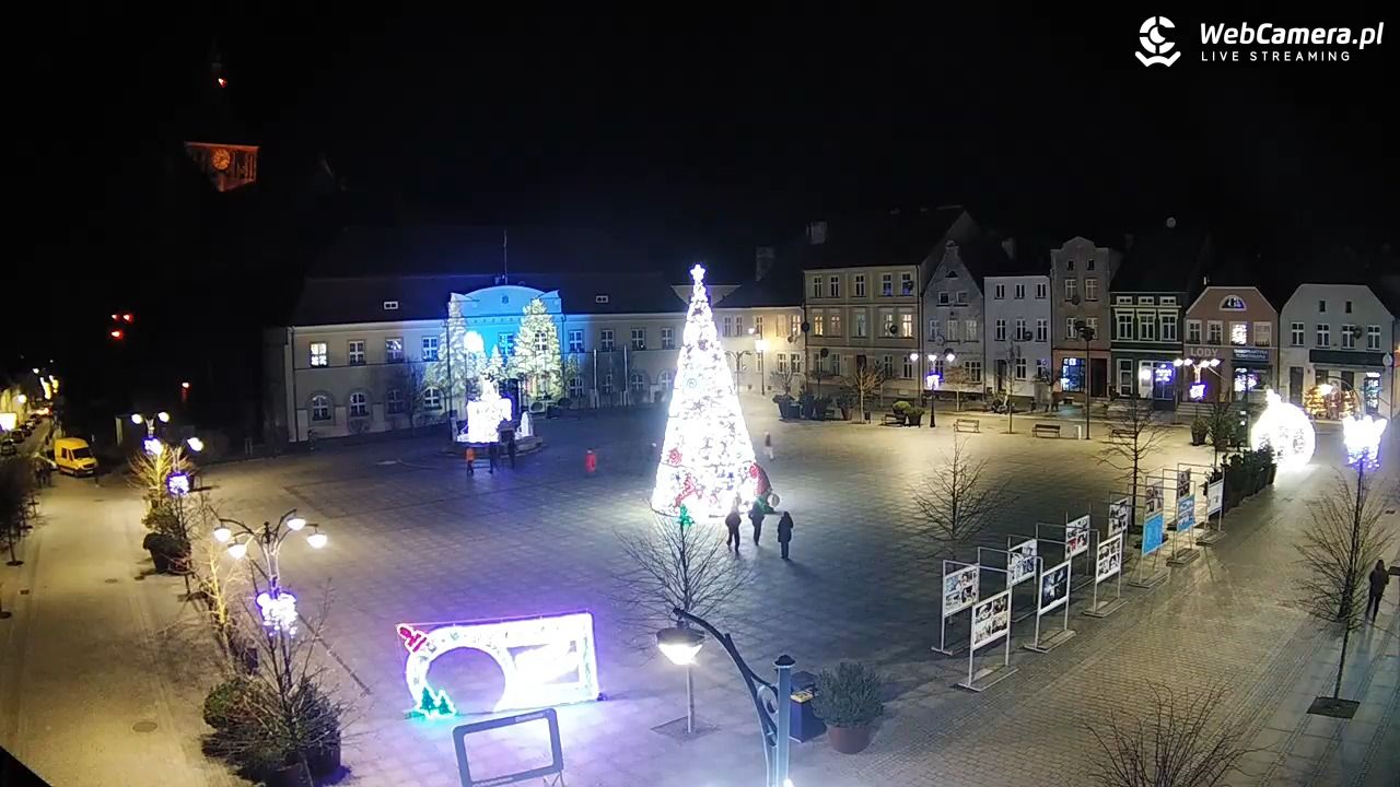 DARŁOWO - widok na Rynek - 28 grudzień 2025, 19:06