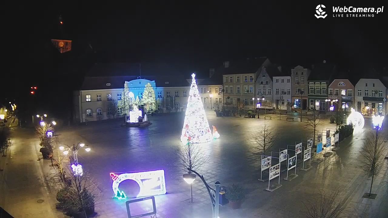 DARŁOWO - widok na Rynek - 26 grudzień 2025, 03:35