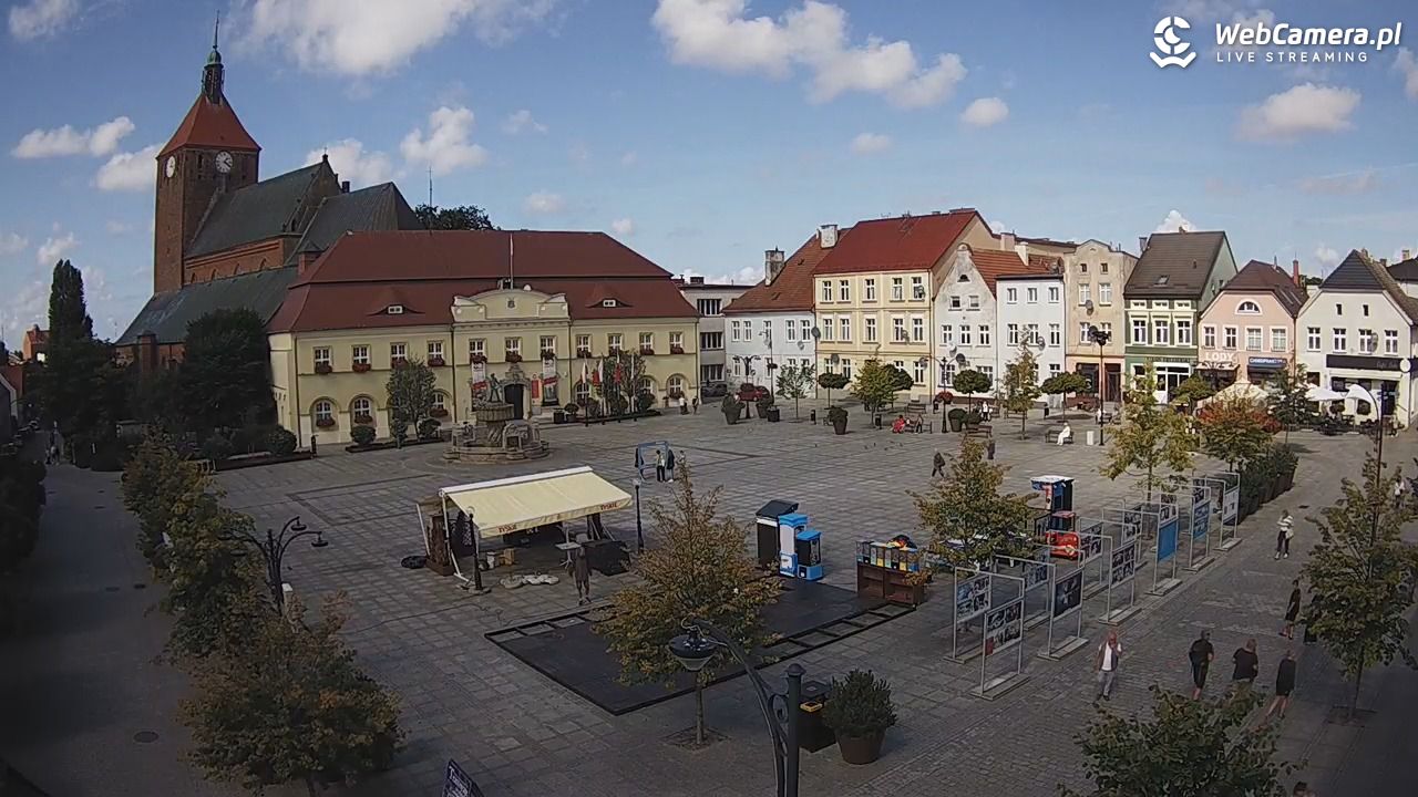 DARŁOWO - widok na Rynek - 26 sierpień 2025, 13:21