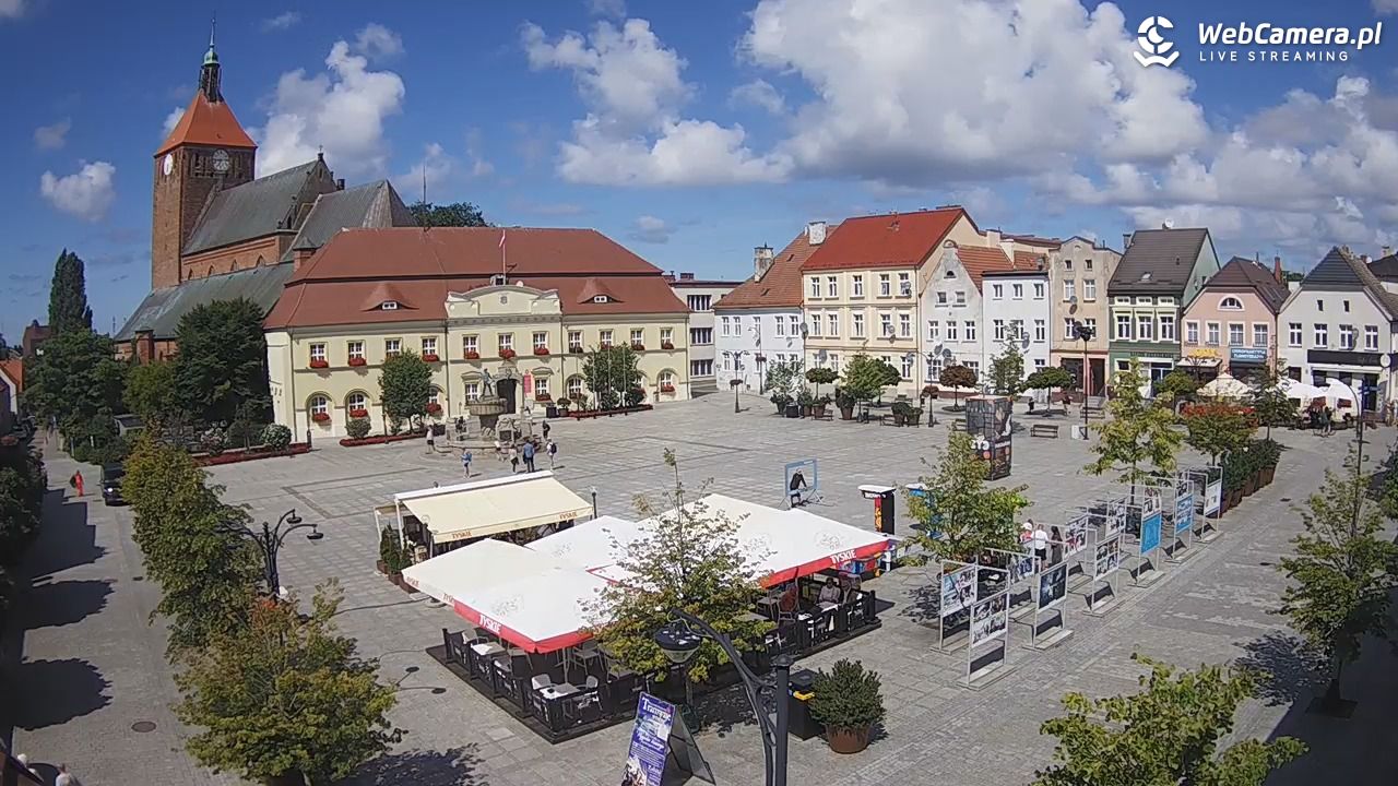 DARŁOWO - widok na Rynek - 08 sierpień 2026, 12:44