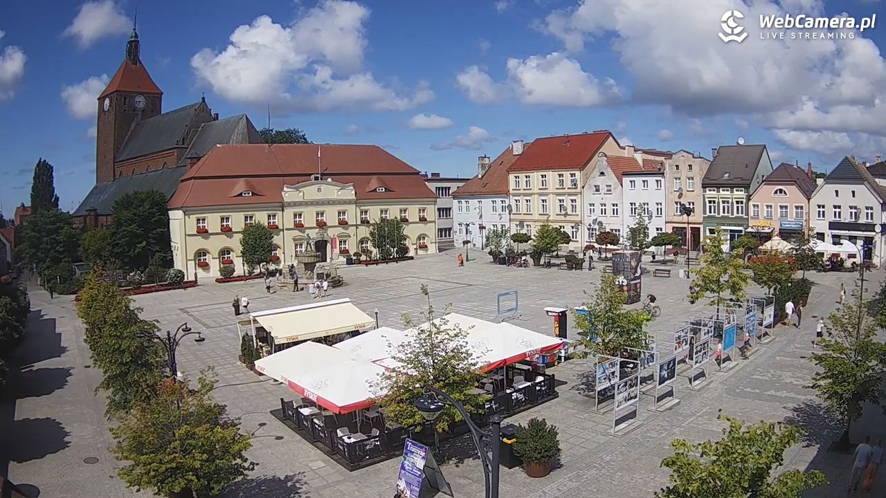 DARŁOWO - widok na Rynek - 08 sierpień 2026, 12:47