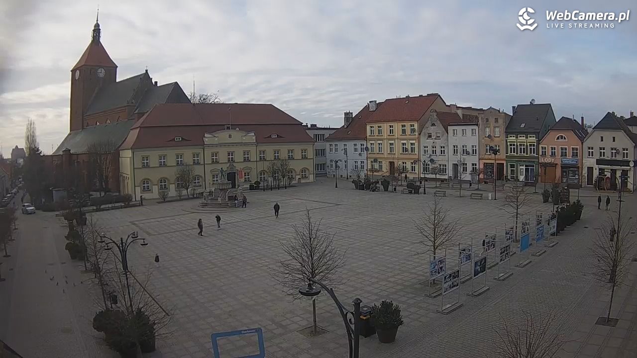 DARŁOWO - widok na Rynek - 19 marzec 2026, 16:32
