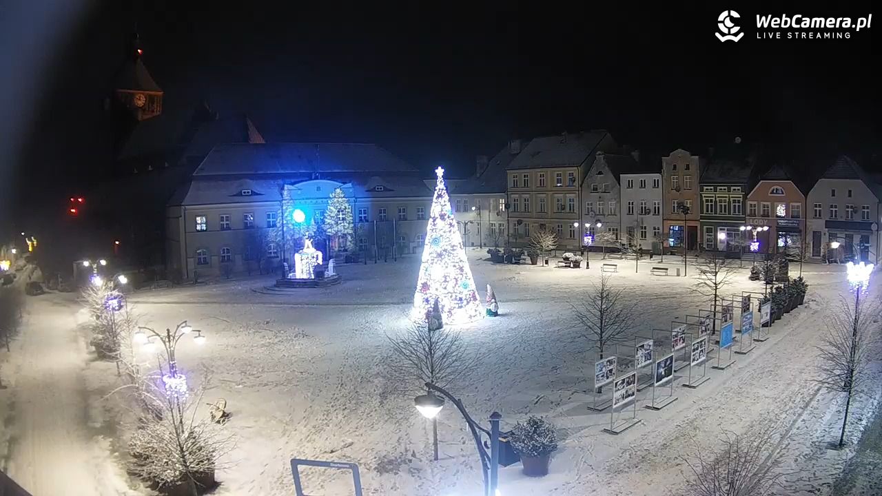 DARŁOWO - widok na Rynek - 07 luty 2026, 18:47