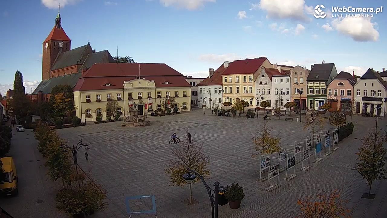 DARŁOWO - widok na Rynek - 19 październik 2025, 13:11
