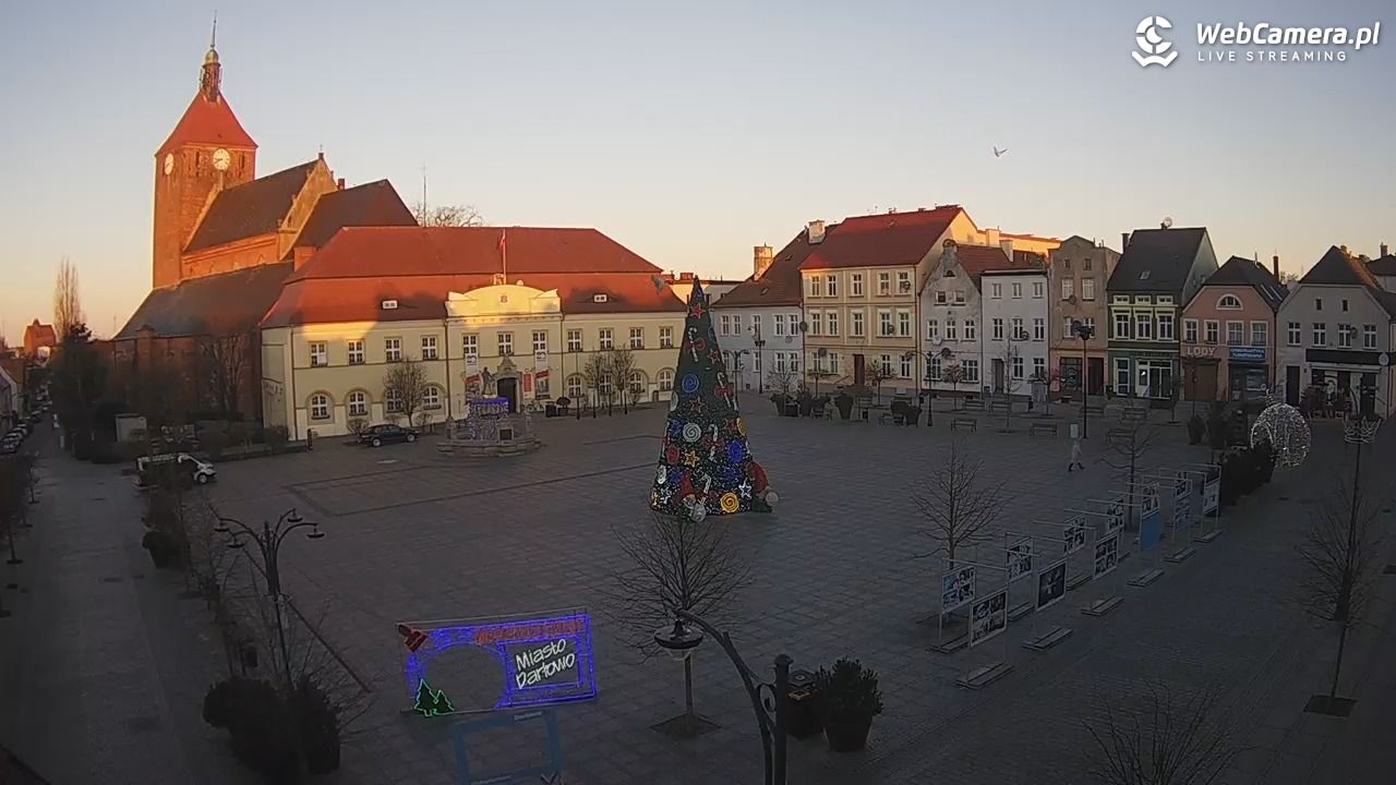 DARŁOWO - widok na Rynek - 29 grudzień 2025, 08:35