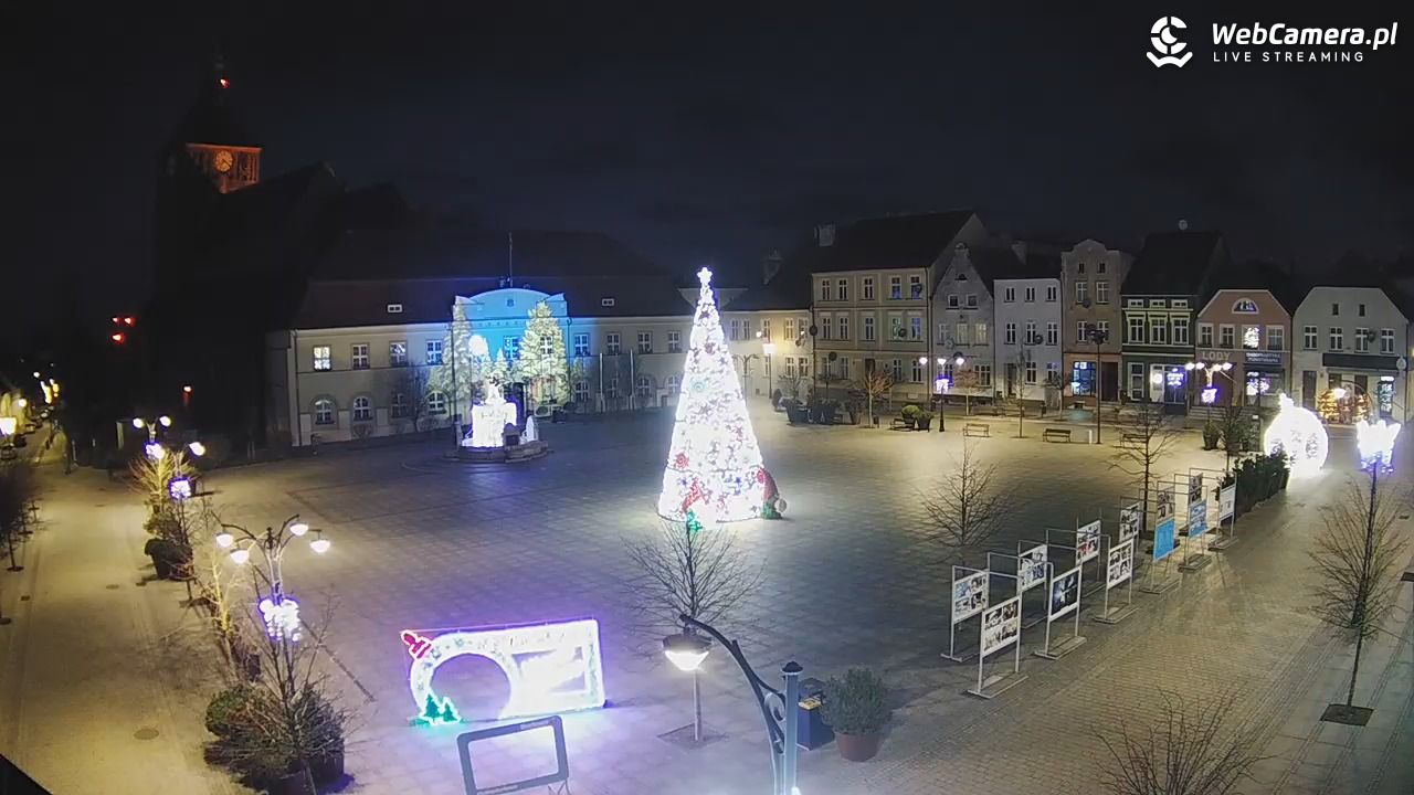 DARŁOWO - widok na Rynek - 28 grudzień 2025, 07:15