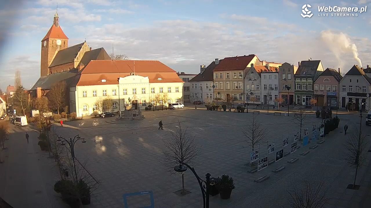 DARŁOWO - widok na Rynek - 19 marzec 2026, 07:12