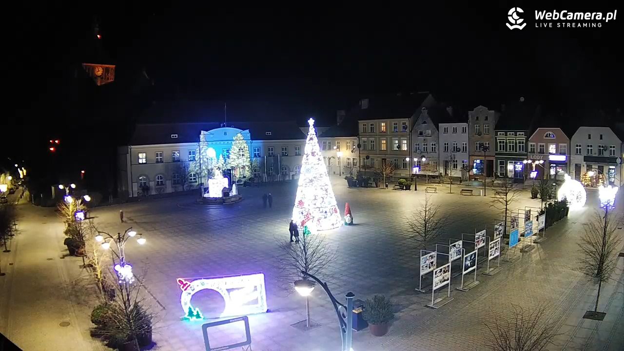 DARŁOWO - widok na Rynek - 27 grudzień 2025, 19:52