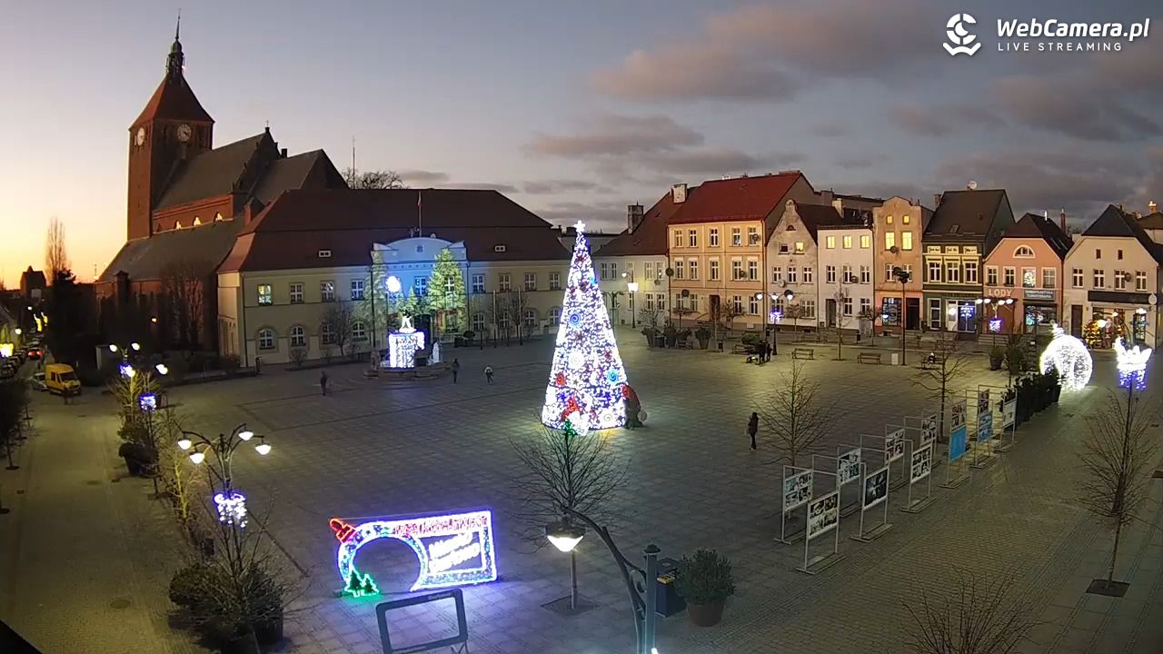 DARŁOWO - widok na Rynek - 28 grudzień 2025, 16:11