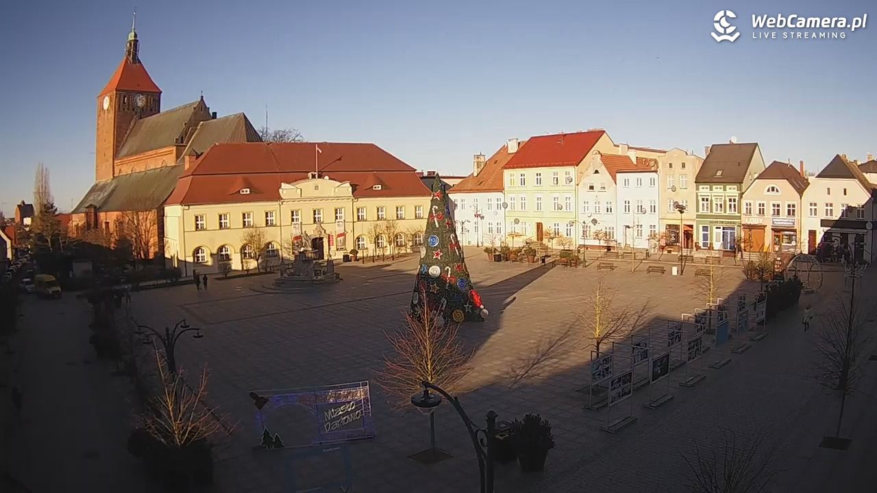 DARŁOWO - widok na Rynek - 28 grudzień 2025, 12:03