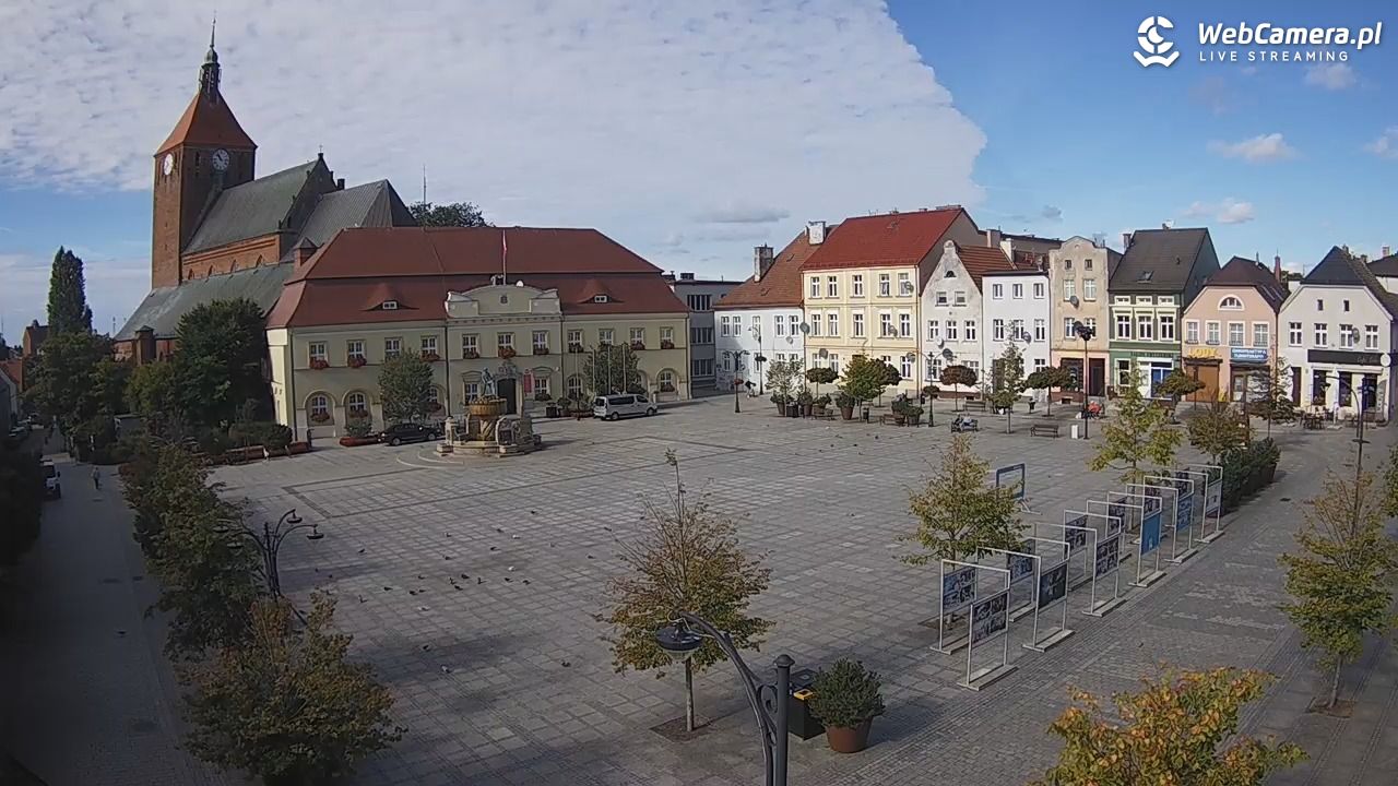 DARŁOWO - widok na Rynek - 23 wresień 2026, 14:14