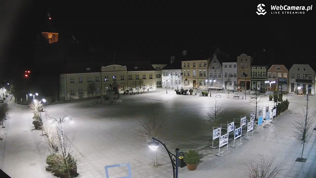 DARŁOWO - widok na Rynek - 20 marzec 2026, 22:54