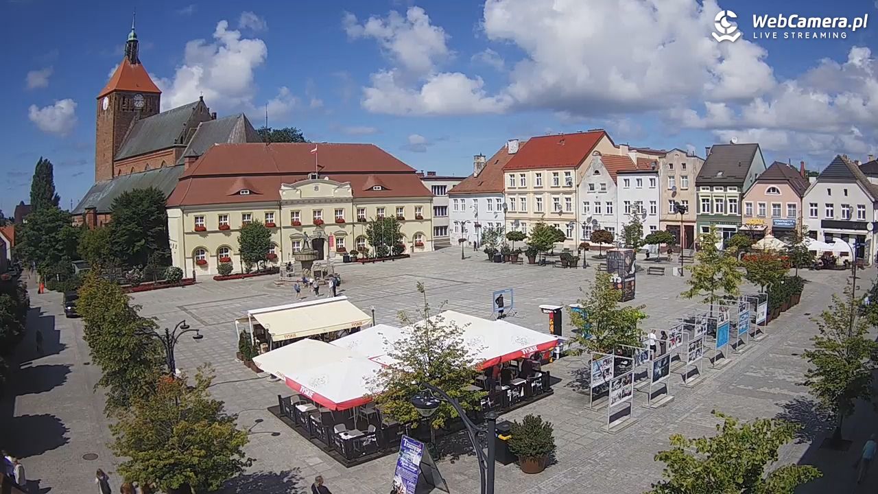 DARŁOWO - widok na Rynek - 08 sierpień 2026, 12:45