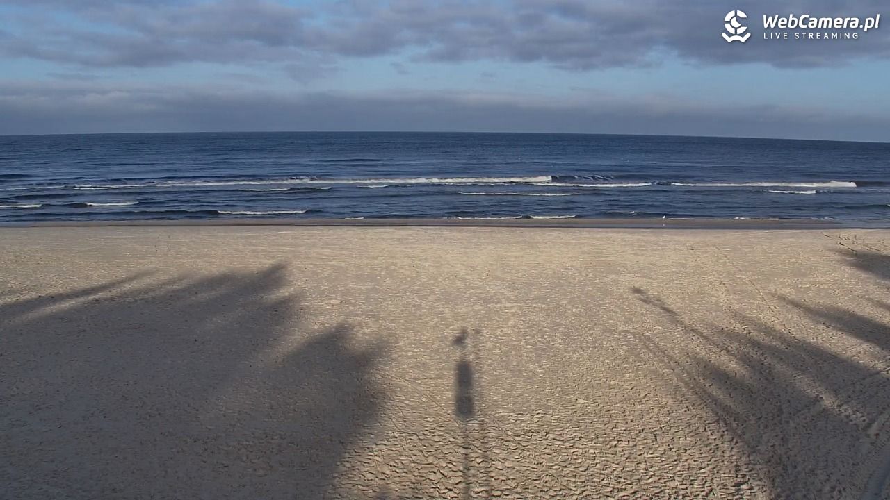 DĘBKI - widok na plażę - 01 grudzień 2025, 12:04