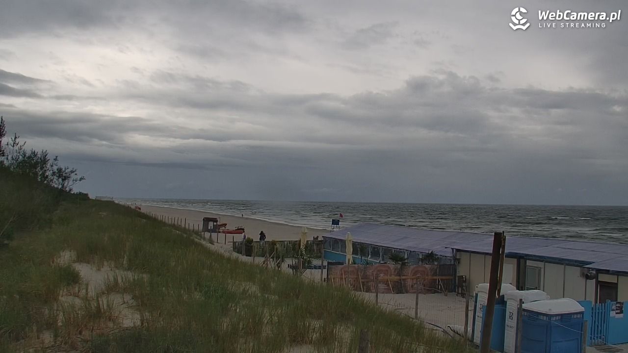 DĘBKI - widok na plażę - 22 lipiec 2026, 17:14