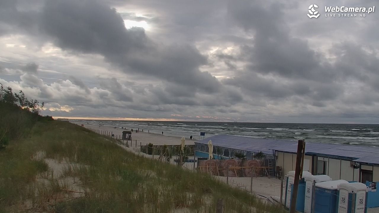 DĘBKI - widok na plażę - 23 lipiec 2026, 19:13