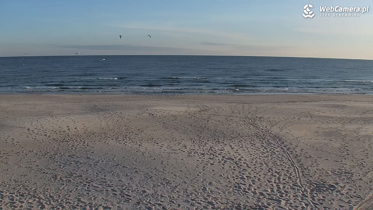 DĘBKI - widok na plażę - 22 kwiecień 2026, 06:18