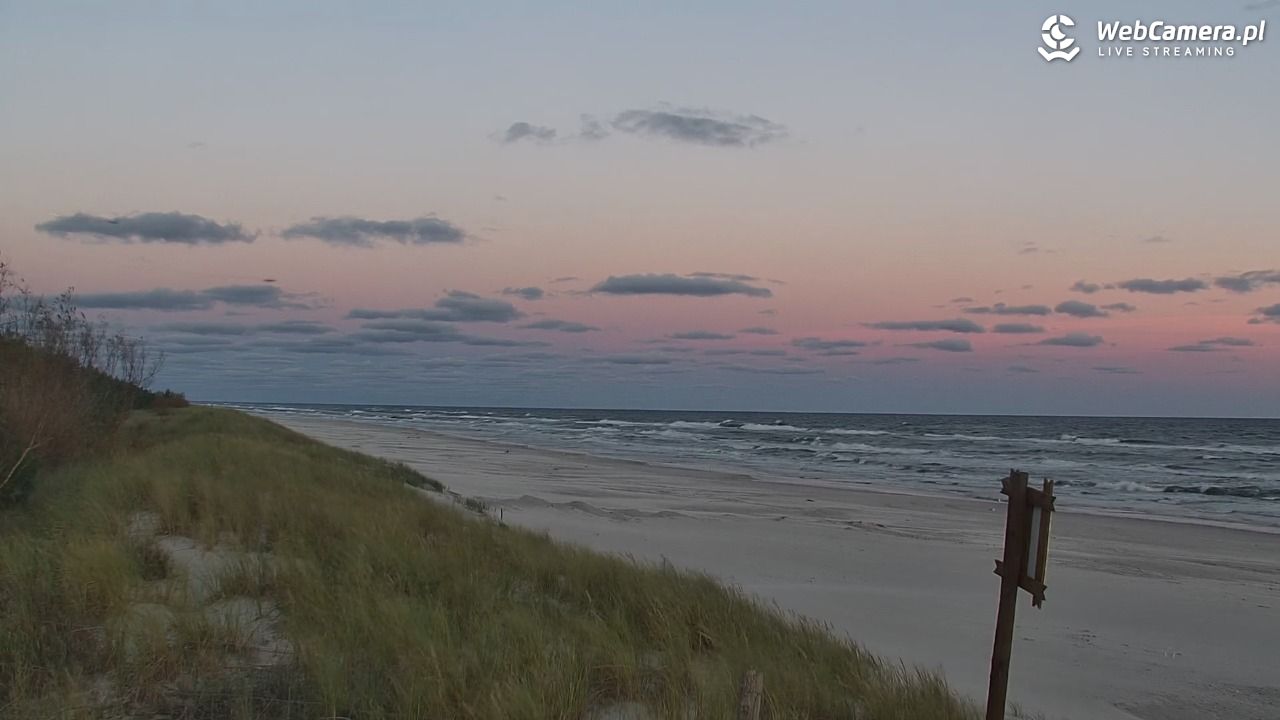 DĘBKI - widok na plażę - 19 październik 2026, 05:21