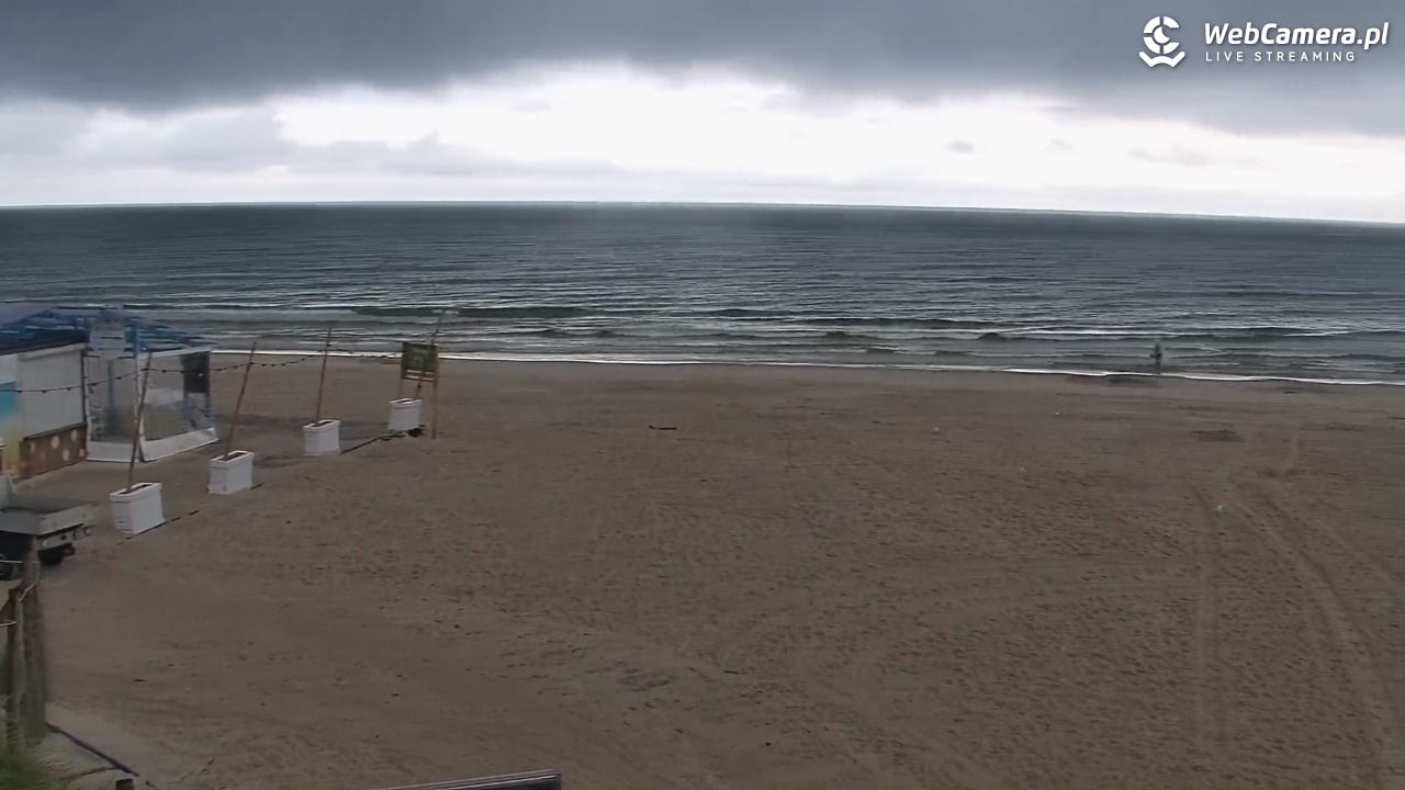 DĘBKI - widok na plażę - 23 lipiec 2026, 06:40