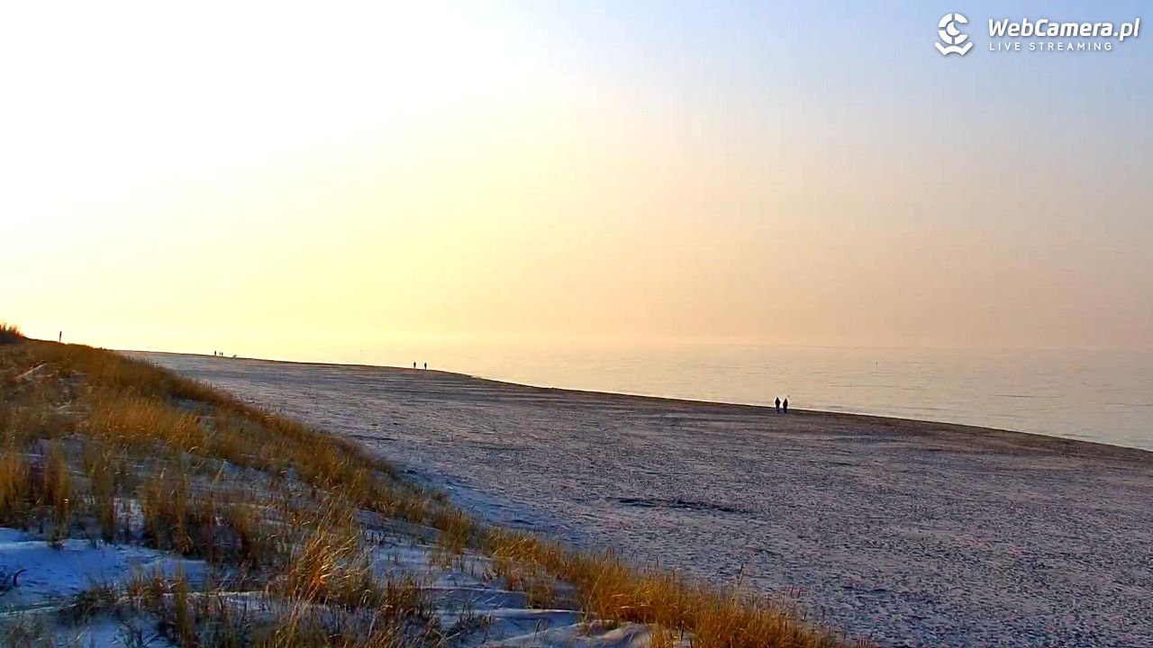 DĘBKI - widok na plażę - 08 marzec 2026, 16:23